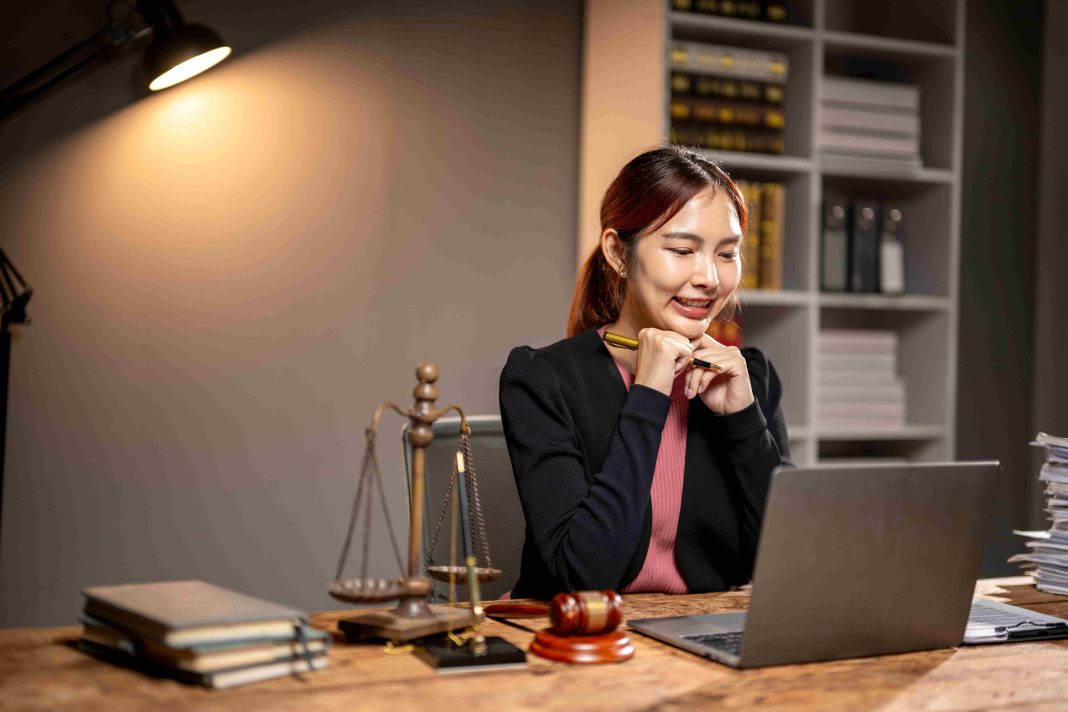 Why a Good Lawyer in Dubai Helps Prevent Legal Problems Before They Start